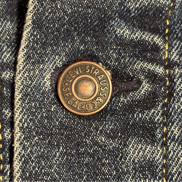 Levi's Denim Trucker Jacket Mens Size XL Dark Blue Wash Long Sleeve - Picture 7 of 12